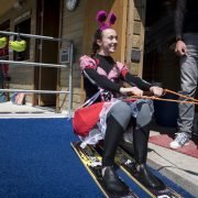 vrijgezellenfeest voor vrouwen bij zwembad en waterskibaan de IJzeren Man