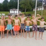 Kinderfeestje waterskiën bij waterskibaan de IJzeren Man