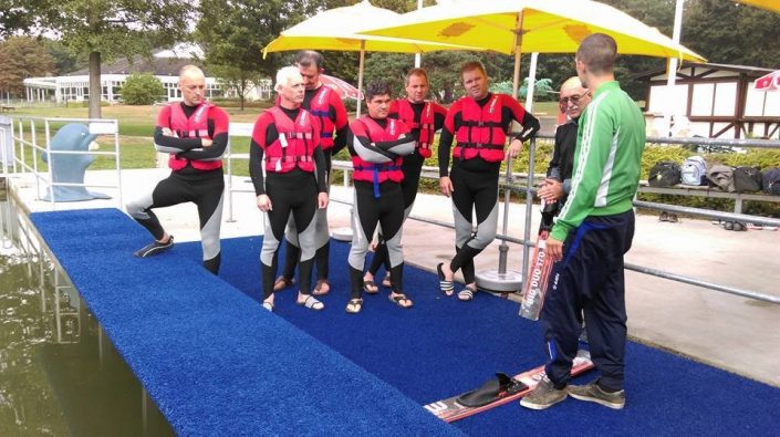 bedrijfsuitje bij zwembad en waterskibaan de IJzeren Man